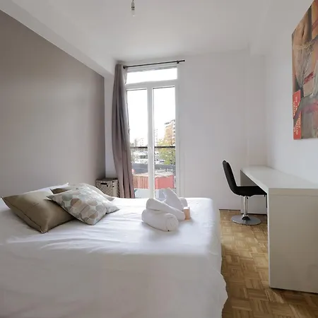 Bright Overlooking The Canal Du Midi Apartment Toulouse